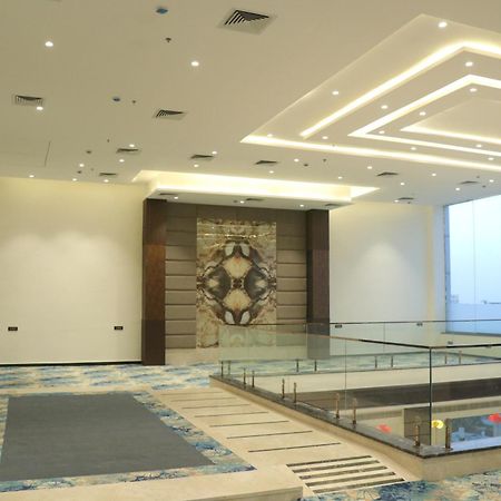 מלון Una  Pt Moolraj Residency מראה חיצוני תמונה